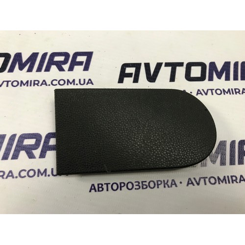 Заглушка багажника права Opel Corsa D HB 5дв. 2006-2014 13238215